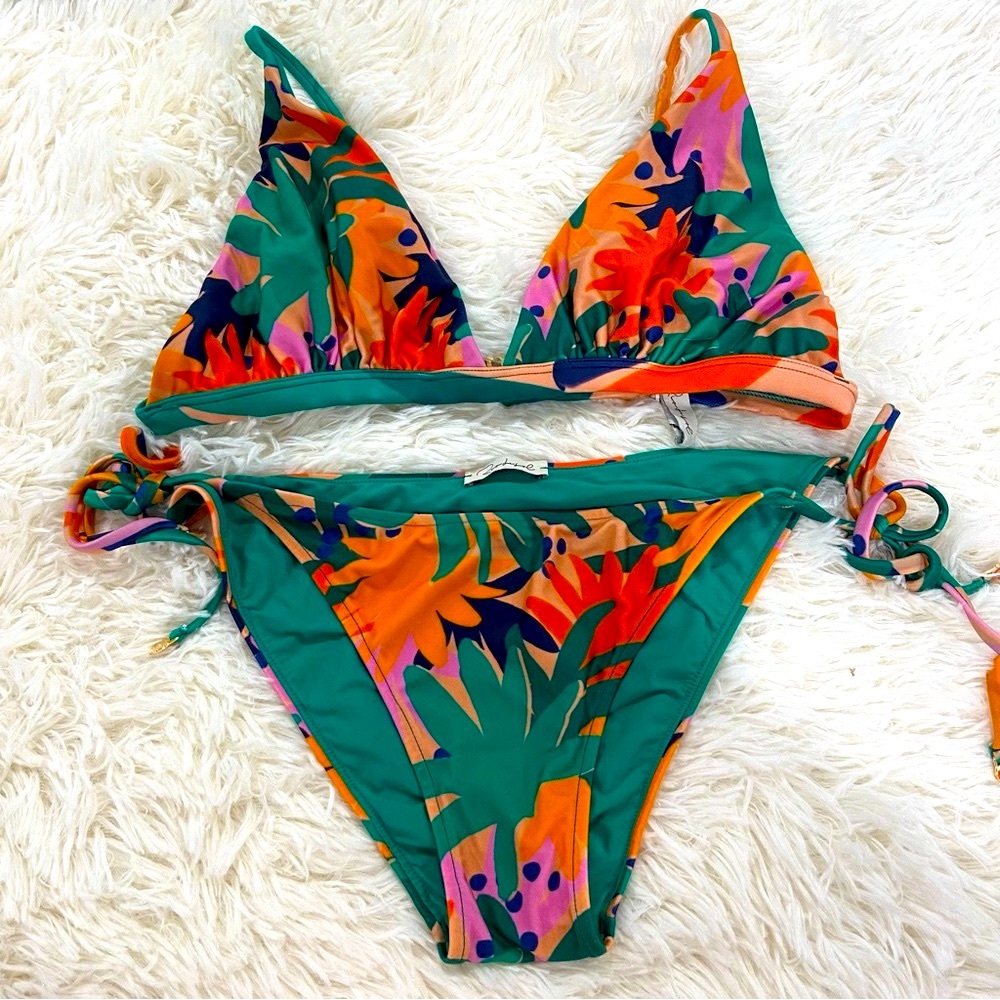 Rio De Sol Bikini Set. Brazilian bikini. Tropical print. Size XL